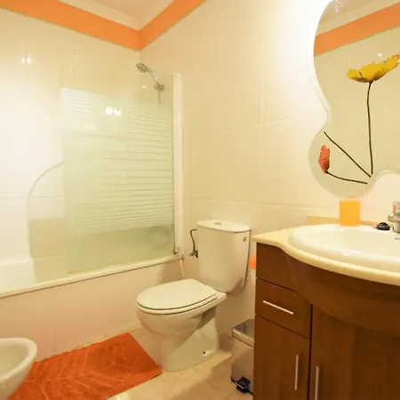 Appartamento Sophisticated Apartment With Bbq & Pool & Beach *